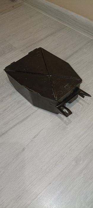 Бардачок, ящик,Днєпр ,Дніпро Соло, Мт