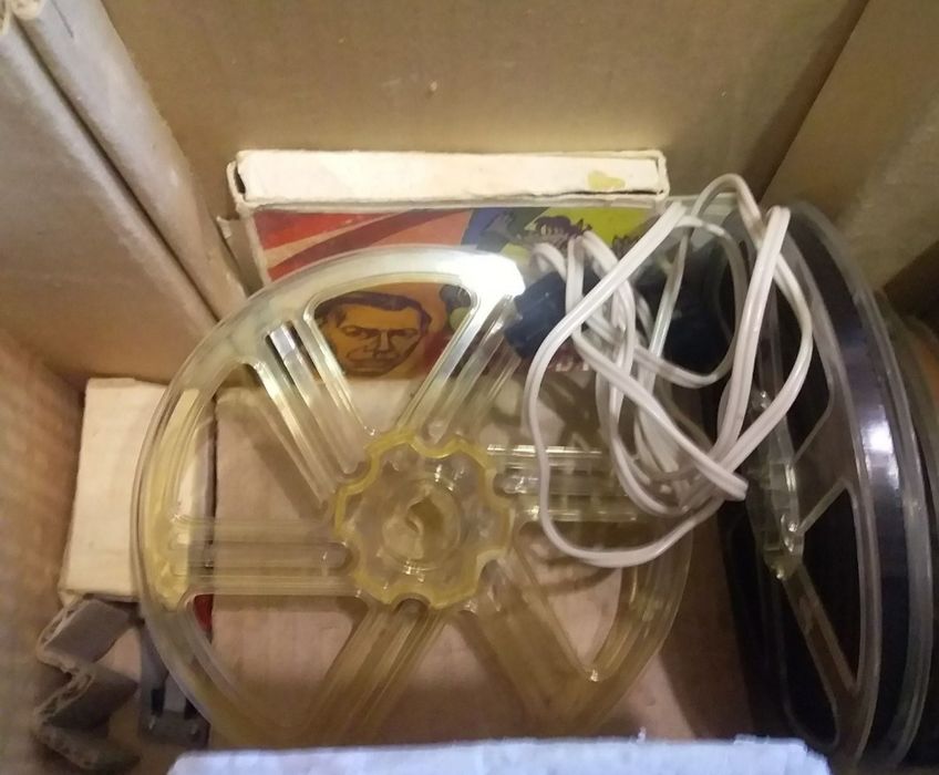 Кіно проектор Волна -М