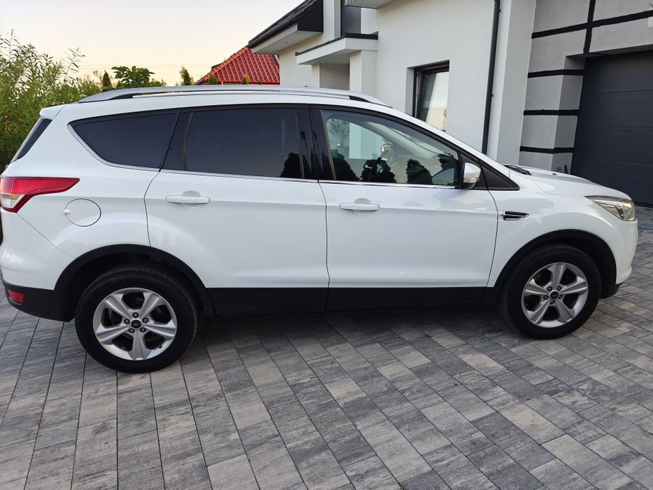 Ford Kuga Titanium 2015r Bezwypadkowa