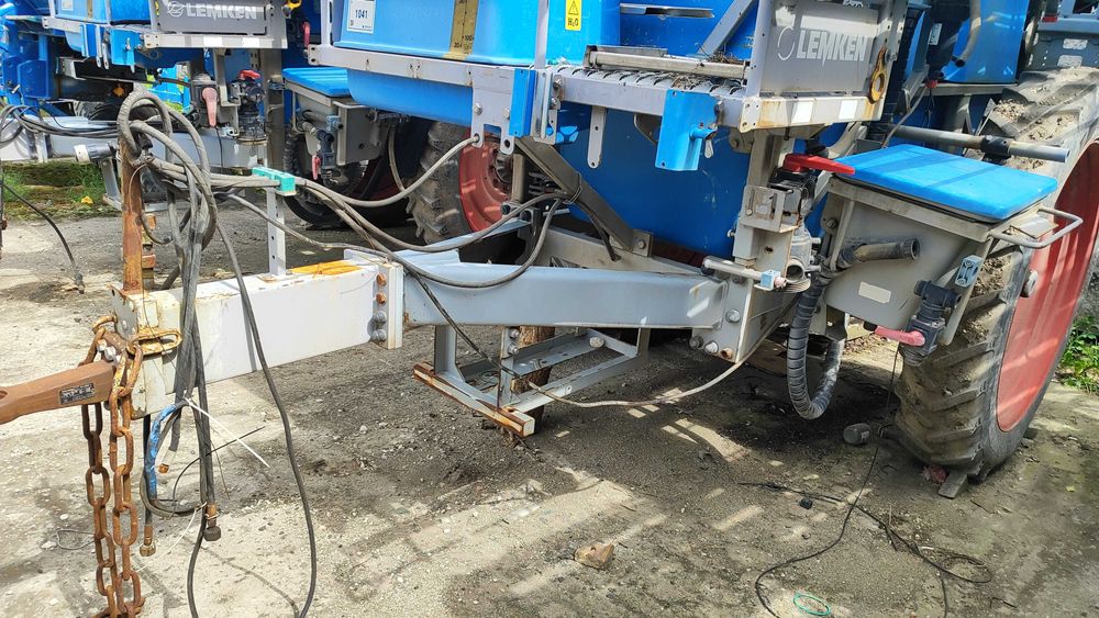 Оприскувач причіпний Primus 35