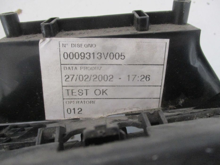 Caixa Fusiveis Modulo electrico Smart fortwo 450 2004