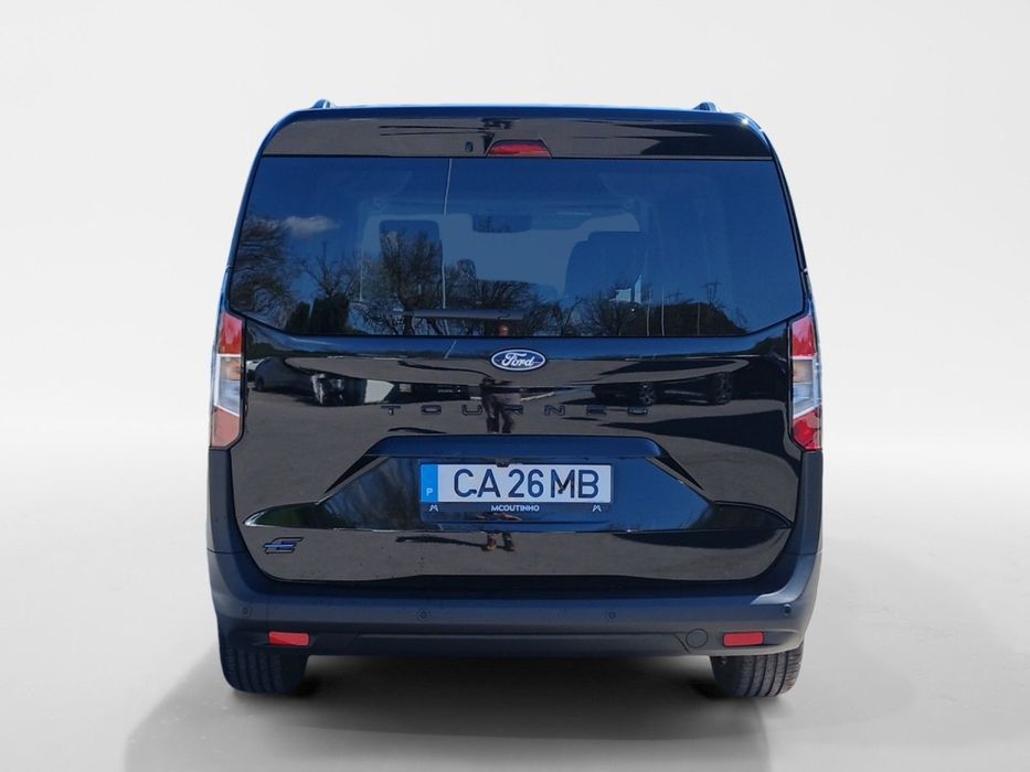 Ford Tourneo Courier 1.0 EcoBoost Titanium DCT