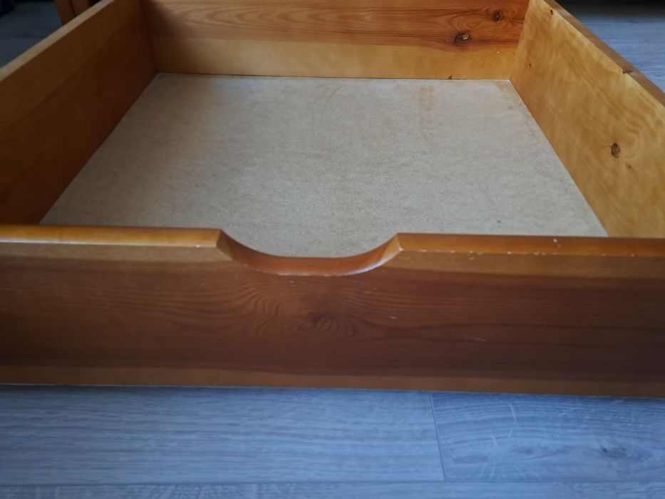 Łóżko dziecięce podwójne, drewniane