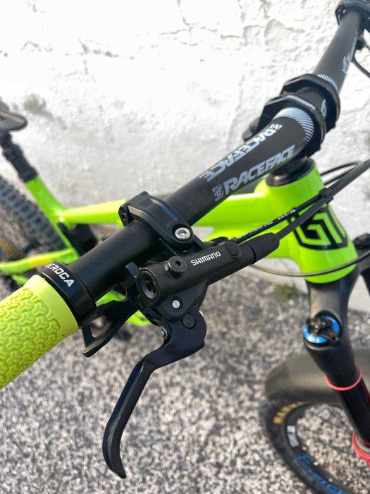 – Bird Aeris 145 – Montagem Personalizada com Suspensão de Alta Gama