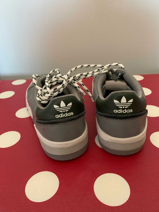 ADIDAS, szare, wkładka 23-23,5 cm, rozmiar 36,5