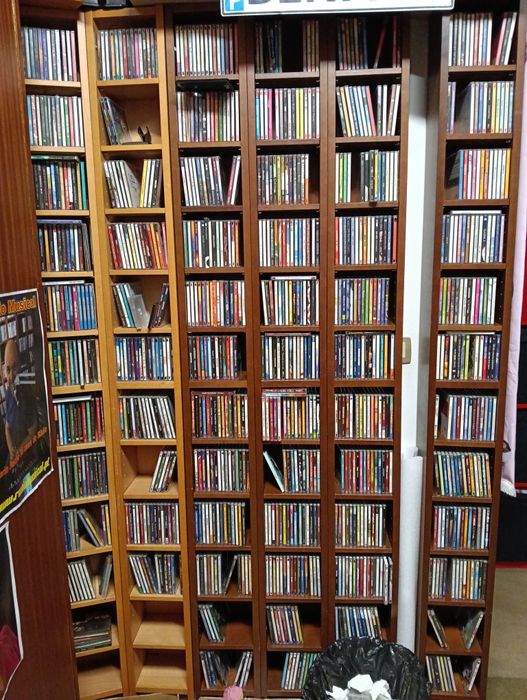 Estação de Radio web com Discografia