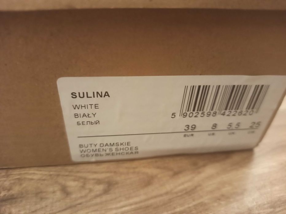 Białe buty sportowe Diverse 39