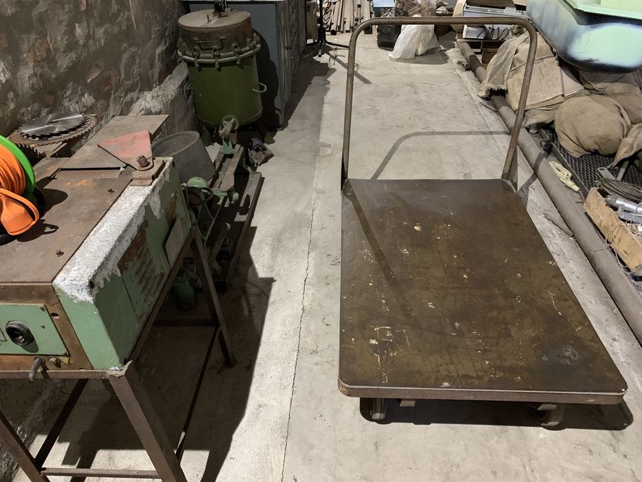 Продам станок деревообрабатывающий УНС в идеальном  состоянии