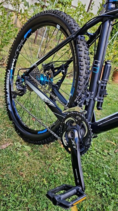 Rower  Cube  LTD 27.5, rama 20" L/XL