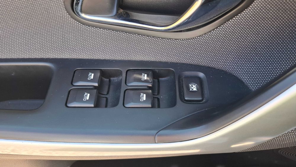 Kia Ceed II 1.4 benzyna 100 KM