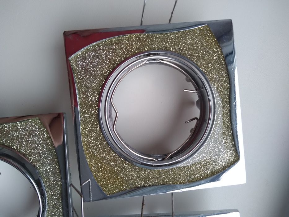 Продам світильники точечні