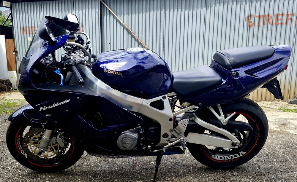 Honda CBR 900RR FireBlade