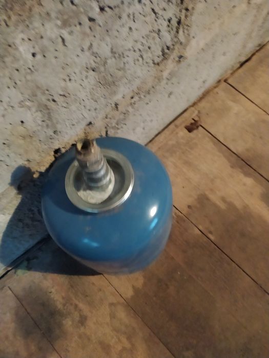 Sprzedam zbiornik wyrównawczy reflex De8 8l