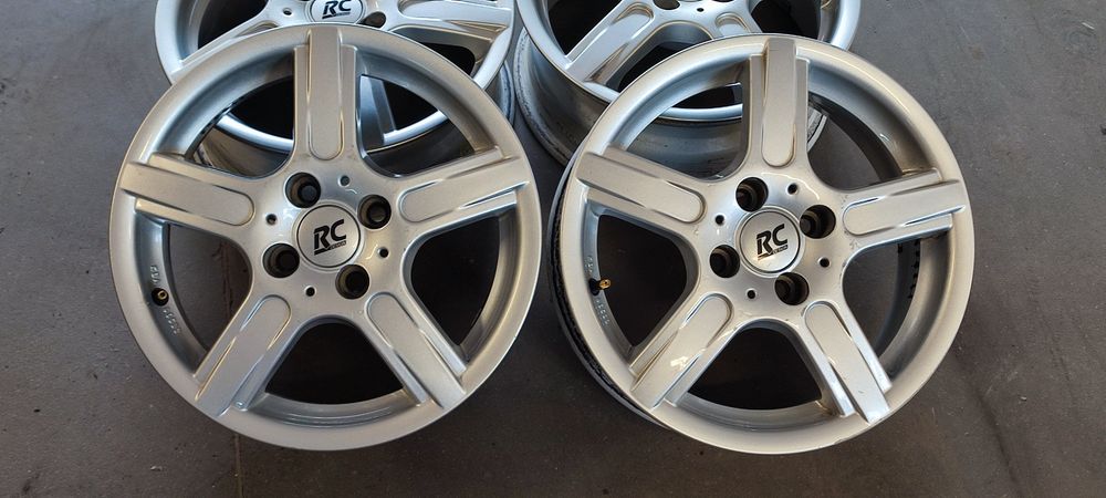 15" 6J 4x100 Komplet felg aluminiowych RC