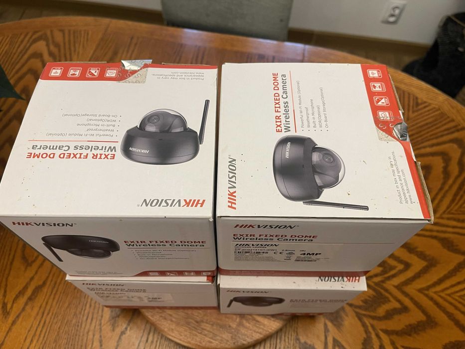 Zestaw monitoringu Hikvision, 4x Kamera Wi-Fi, Rejestrator, 2 Routery