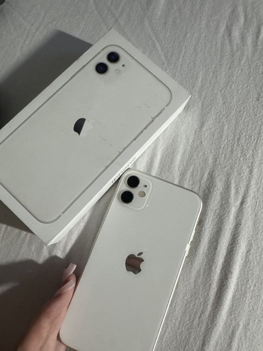 iPhone 11 64 GB.