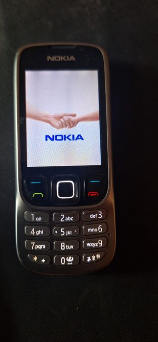Nokia i komplet.