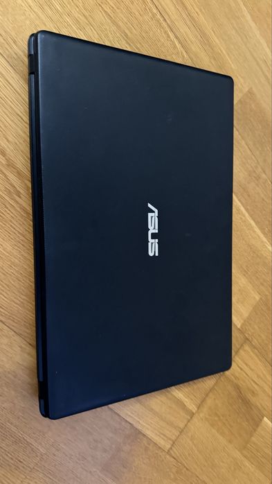 Продам б/у ноутбук ASUS X551C