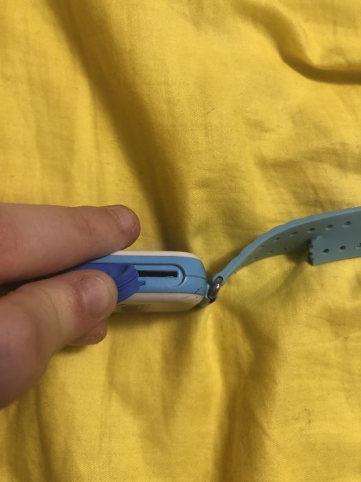 Продам оригінальний дитячі смарт-годиник