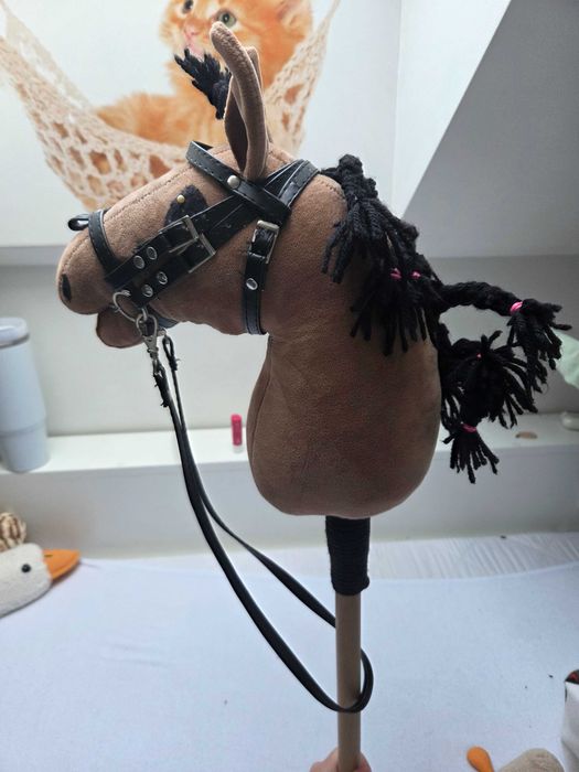 Hobby Horse ze stajnią i sprzętem