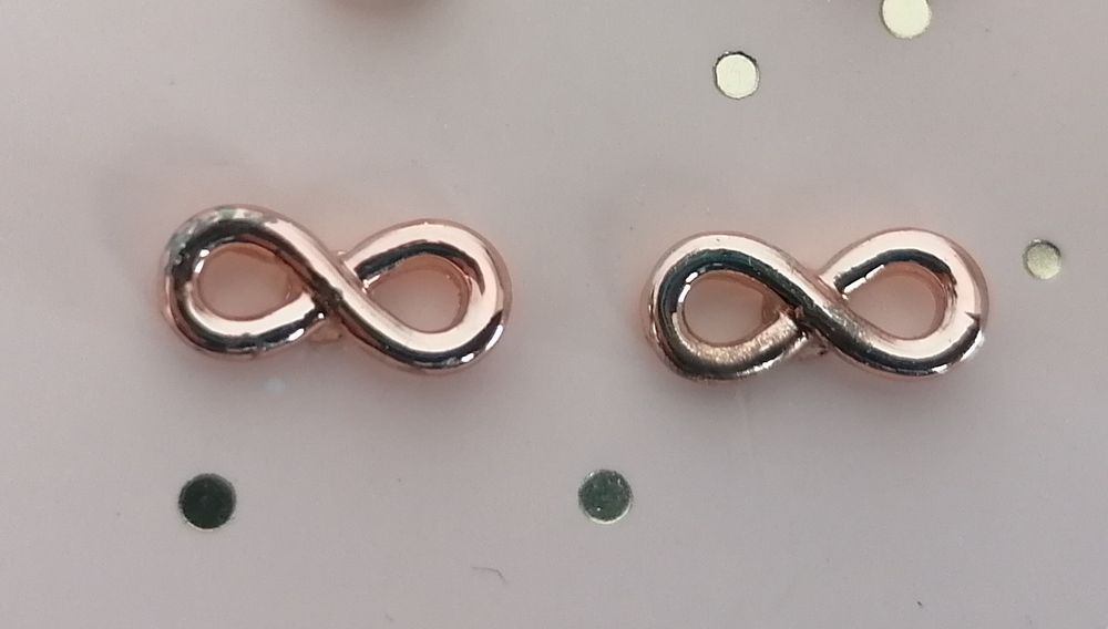 AVON Bransoletka + kolczyki NIESKOŃCZONOŚĆ