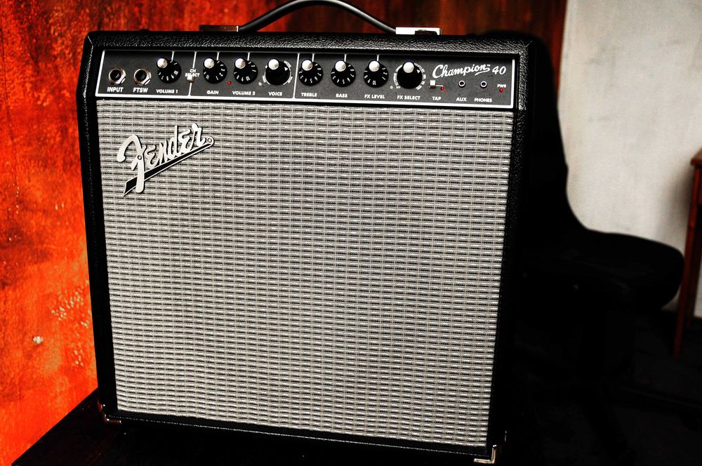 Sprzedam wzmacniacz Champion 40 Fender