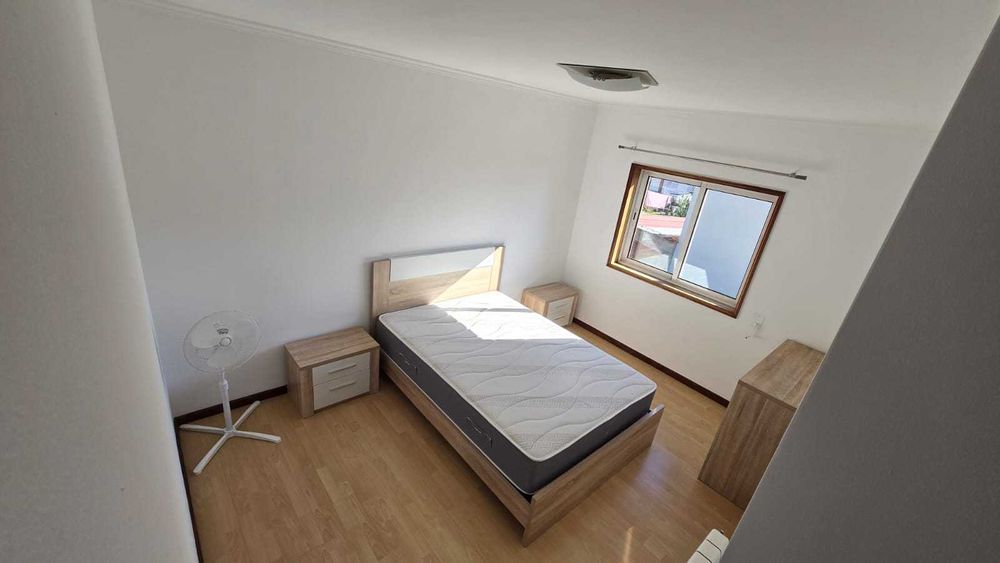 Quarto aconchegante para rapariga, excelente localização de Ermesinde