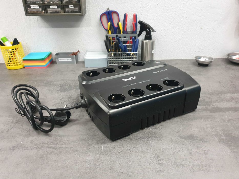 UPS APC Back-Ups ES 550