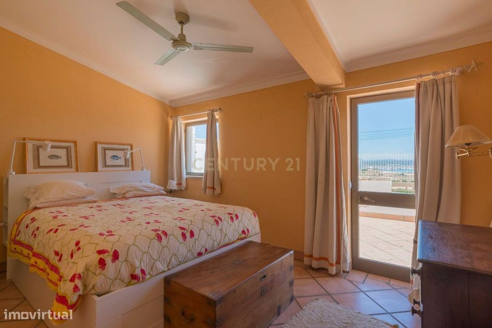 Apartamento T3 com Vista Mar em Portimão, Faro