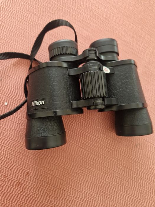 Binoculo nikon em otimo estado