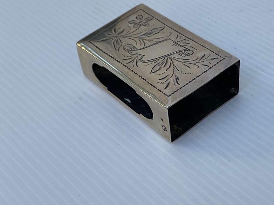 Capa em prata Javali para caixa de fósforos