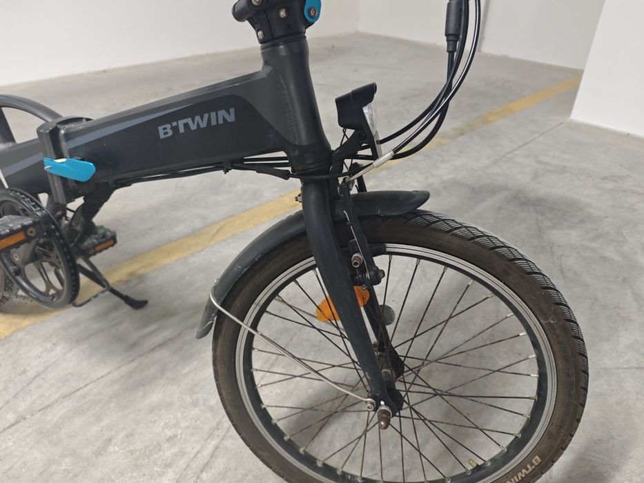 Bicicleta elétrica dobrável B TWIN decathlon