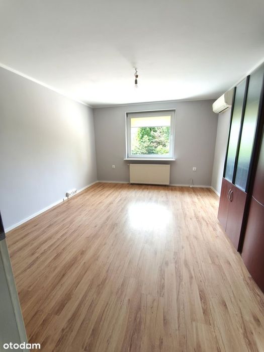 Budynek Inwestycyjny - Hotel Pracowniczy - Biura/Gabinety/Dom - Glincz