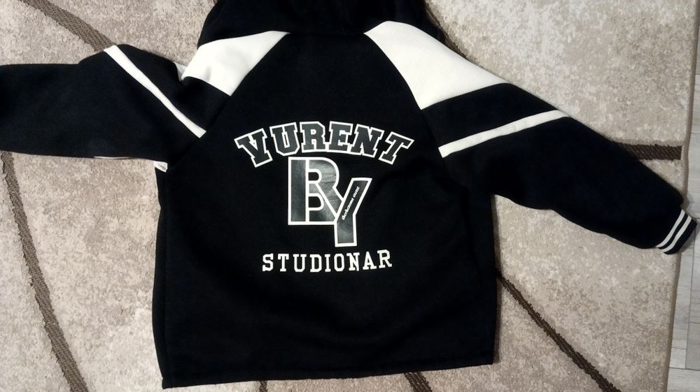 Куртка осіня на підлітка