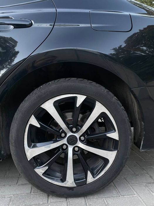 Toyota camry официал