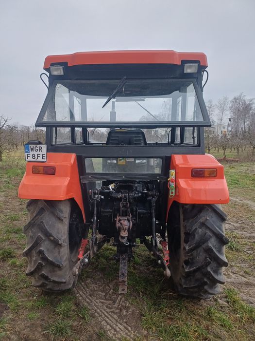 Ursus c360 3p kabina naglak