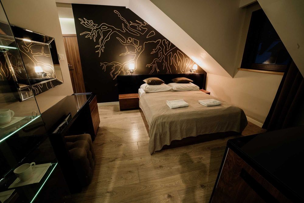 Apartament Złoty z jacuzzi profesjonalnym, sauna, kominek, ferie