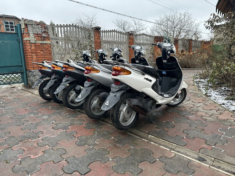 Yamaha GrandAxis 100, розмитнений