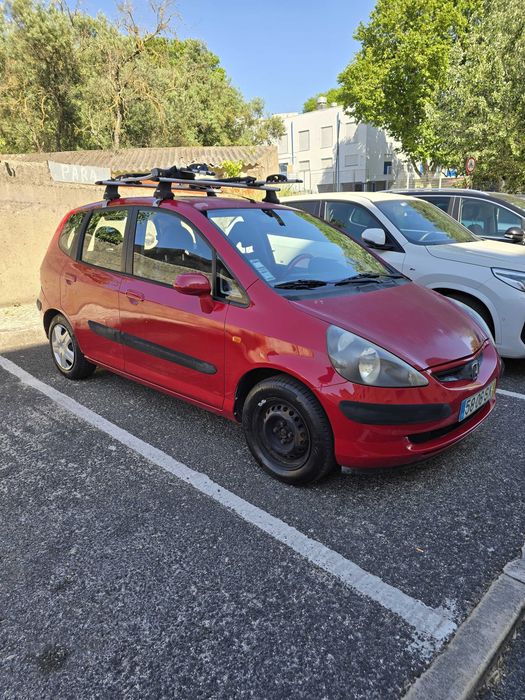 Honda Jazz 1.2 2002 – Carro de Família