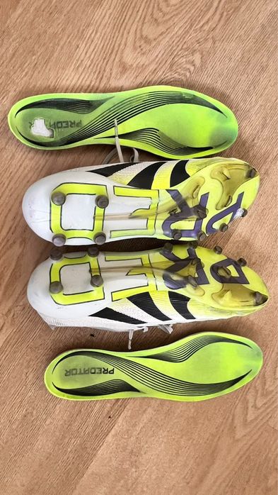Chuteira Adidas Predator Elite AG