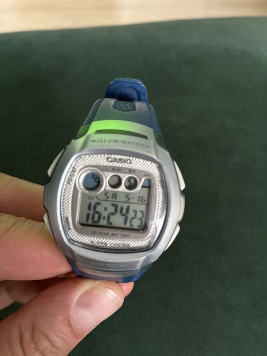 Zegarek Casio Illuminator