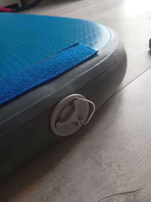 Air mata do akrobatyki