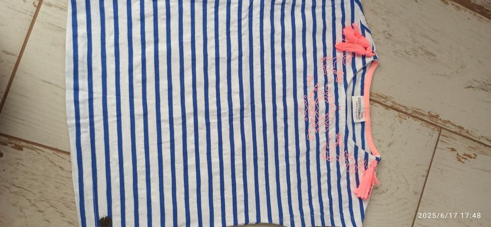 T-Shirt niebieskie paski Coccodrillo 122/128 dziewczynka bdb