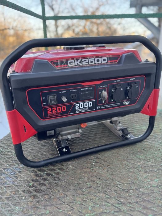 Генератор  VEGA GK2500 чехія AVR