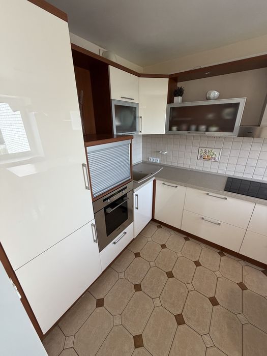Продам 3 ком р-н Рокоссовского Голливуд Є-відновлення