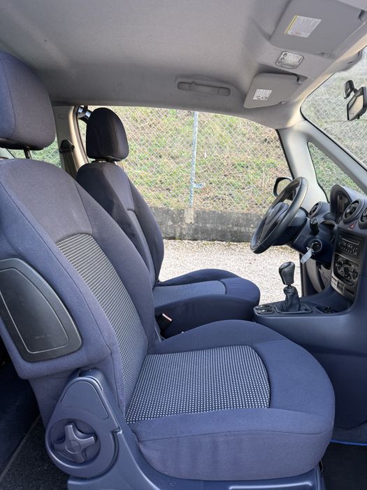 Peugeot 1007 1.4 | 150.000KMS