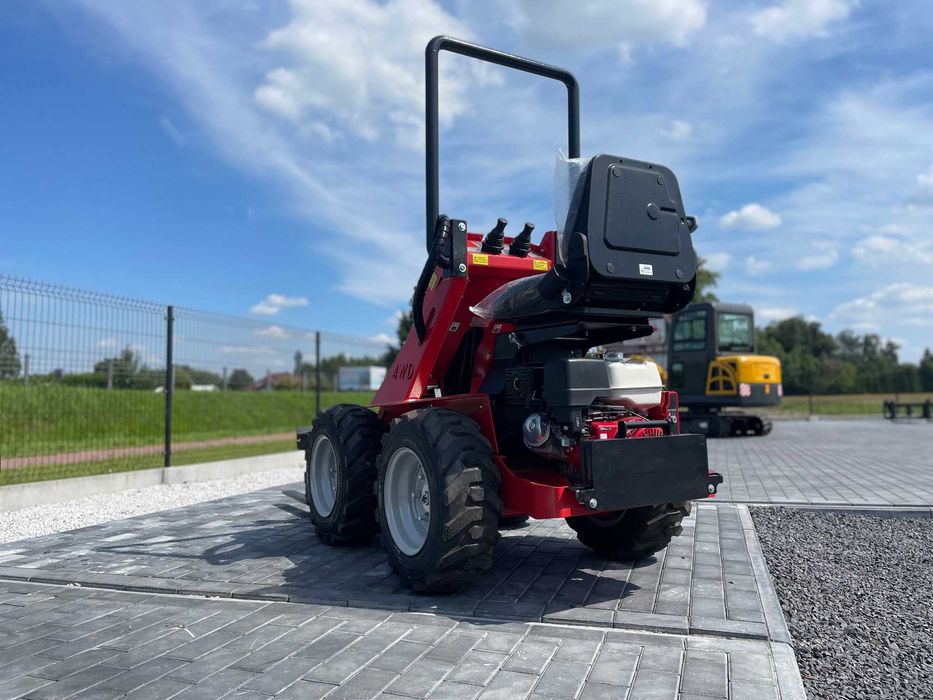 Mini Ładowarka NEX N40 Silnik Honda Nowa Miniładowarka