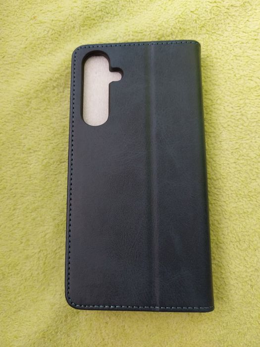 Etui do telefonu nowe