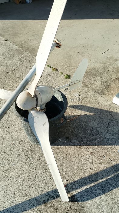 Turbina gerador eólico vento usado  12v 3000w