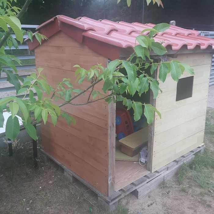 Domek ogrodowy dla dzieci